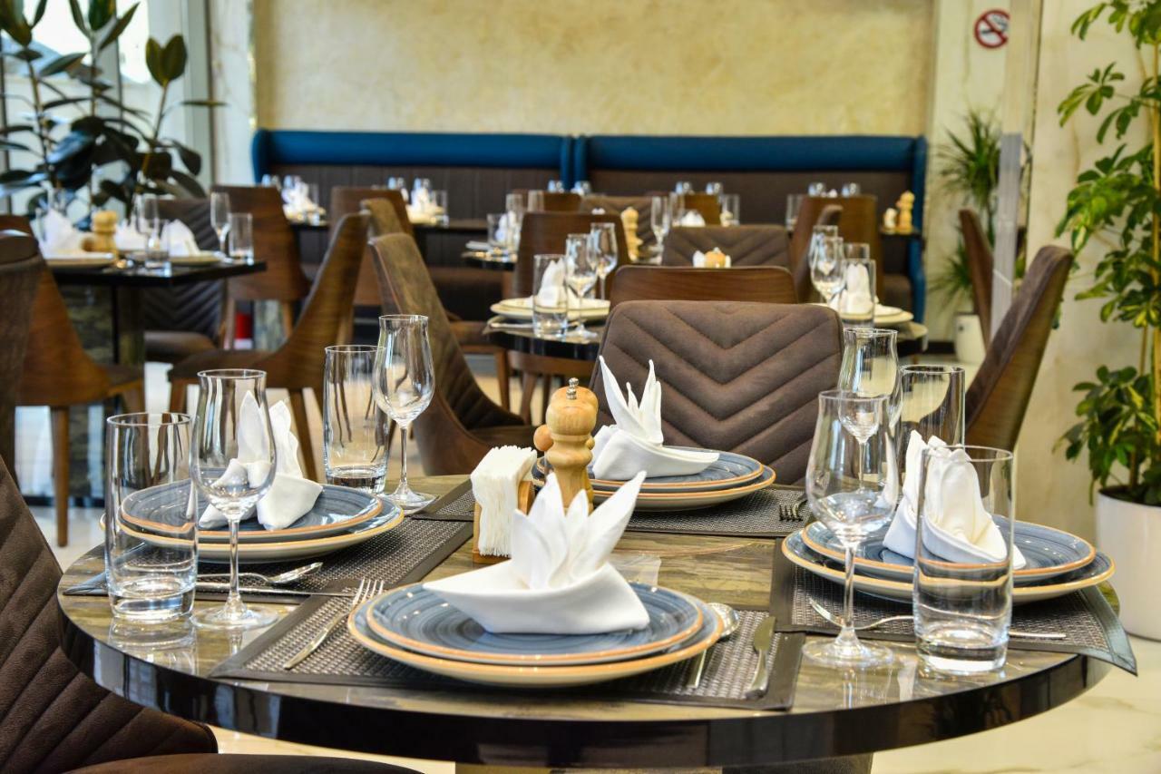 Supreme Hotel Baku Eksteriør bilde